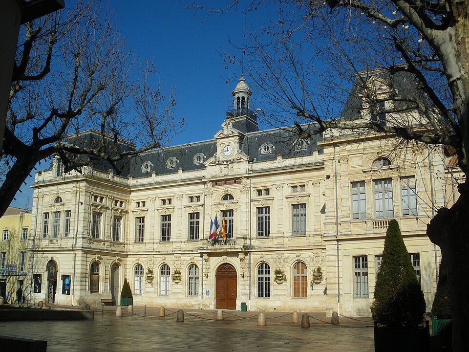 Bollène mairie