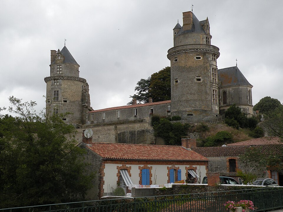 Apremont chateau 1