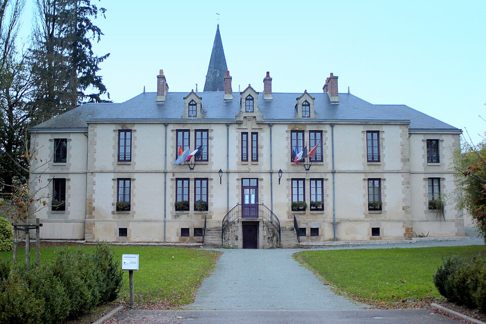 W1439 — Flocelliere Mairie 78450