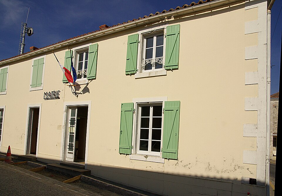 Le Mazeau mairie