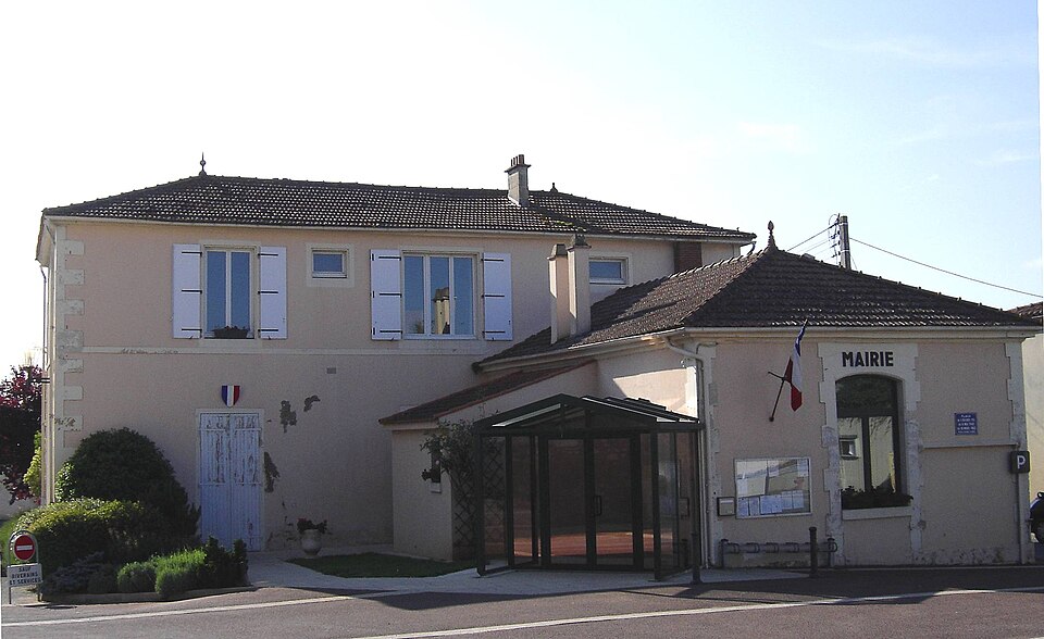 Mouzeuil la mairie