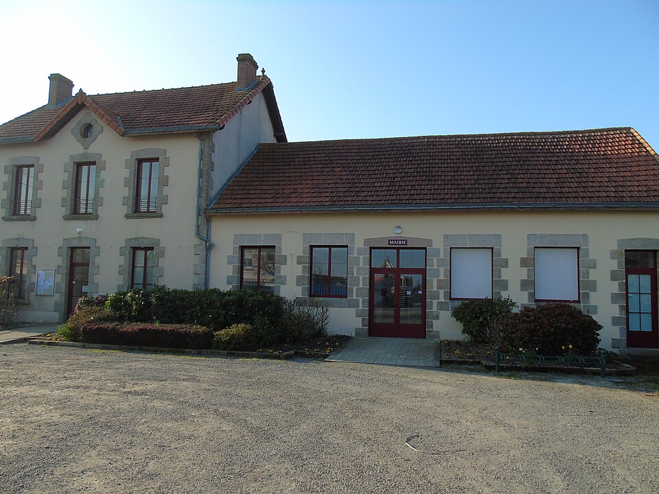 Mairie de St Aubin des ormeaux