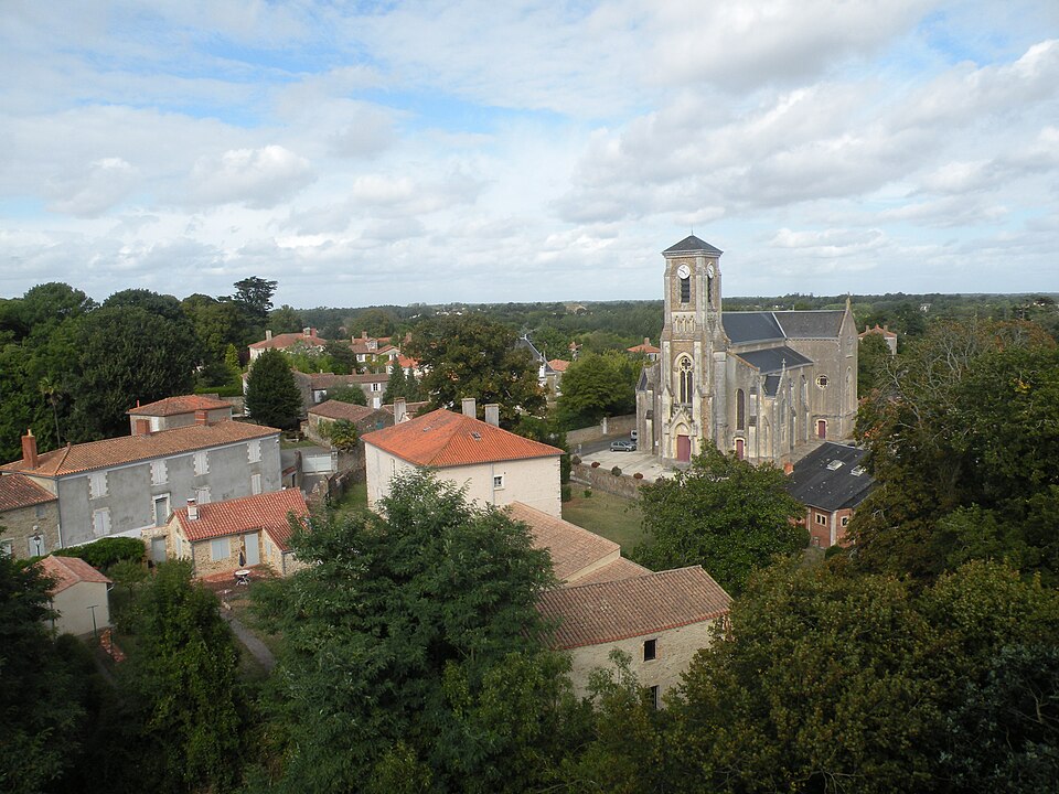 Église Saint — Pierre de Talmont — Saint — Hilaire 03