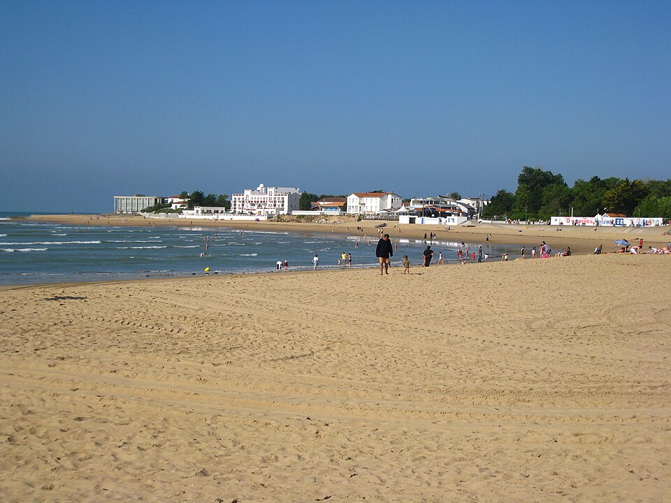 Plage centrale de la Tranche — sur — Mer 2