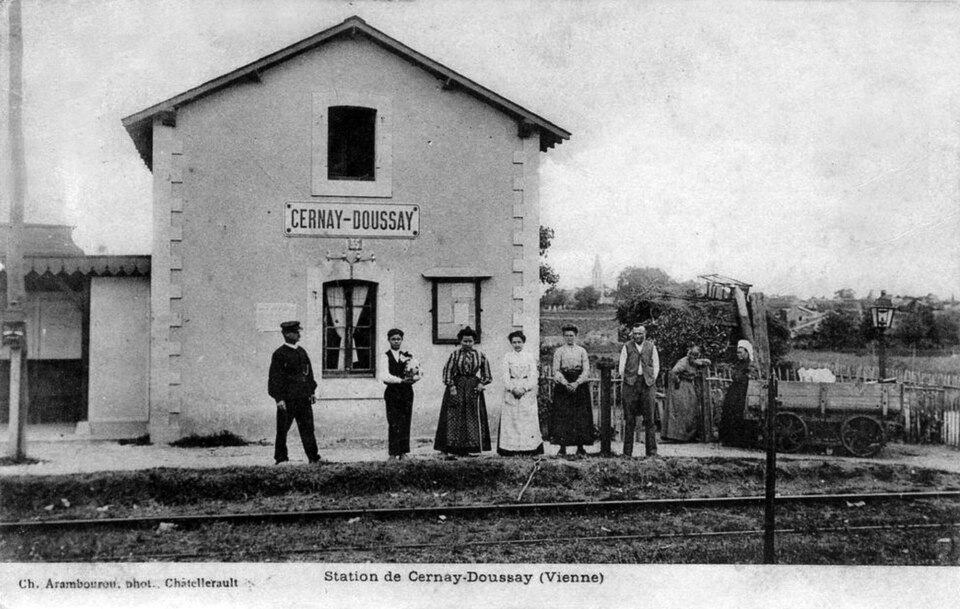 GareCernayDoussay19002