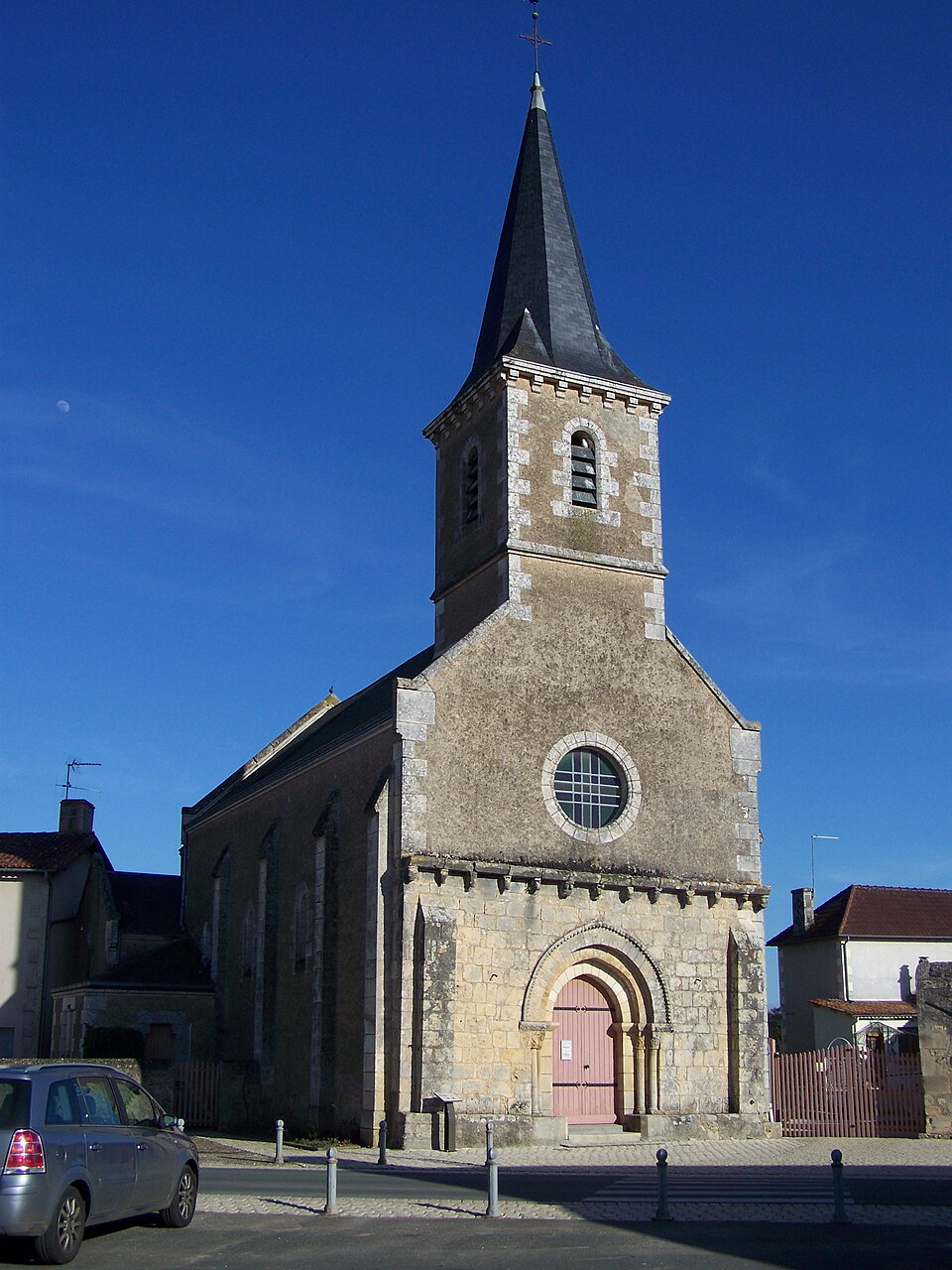 Eglise — La Ferrière — Airoux (86)