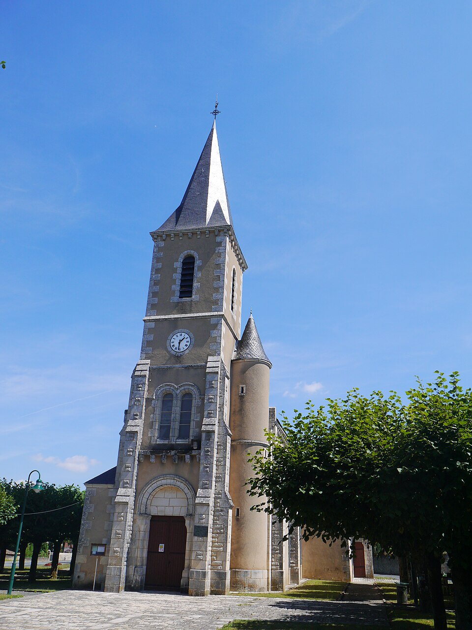 Fleuré église