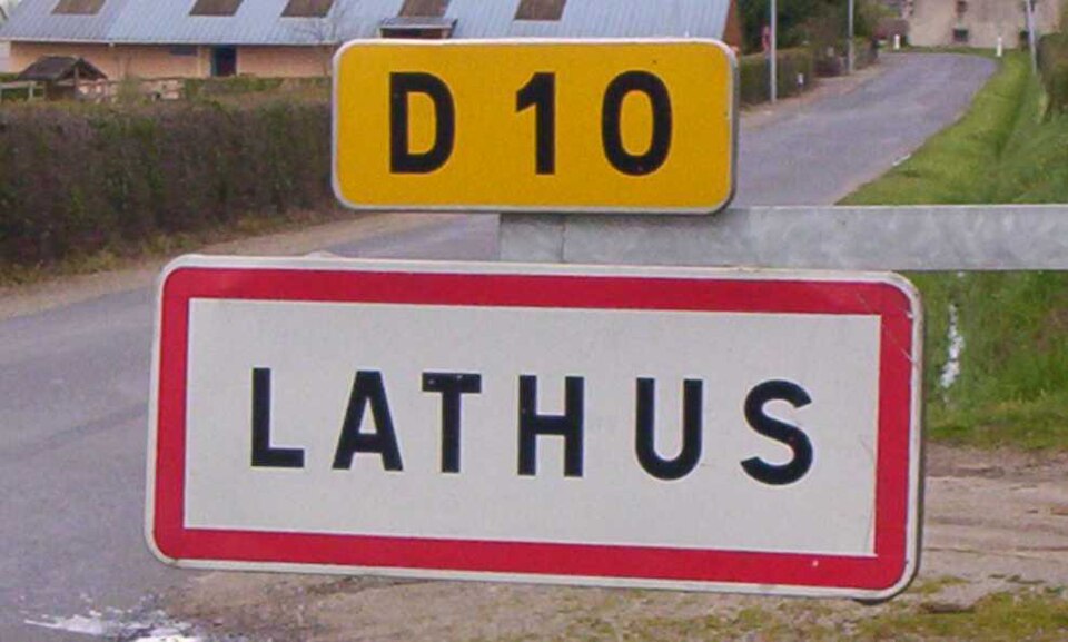 Panneau Lathus