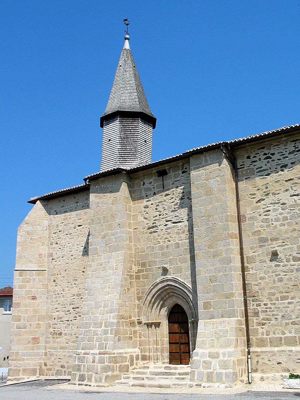 Les Billanges — Église de la Nativité — de — Saint — Jean — Baptiste
