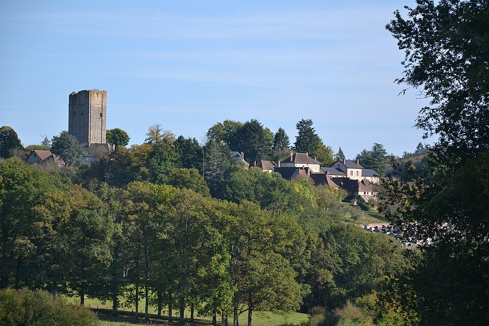Château — Chervix, village