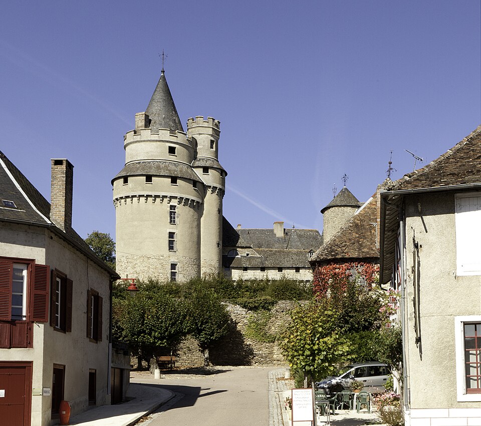 Chateau — Caussac — Bonneval