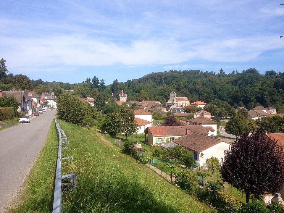Bourg Eyjeaux