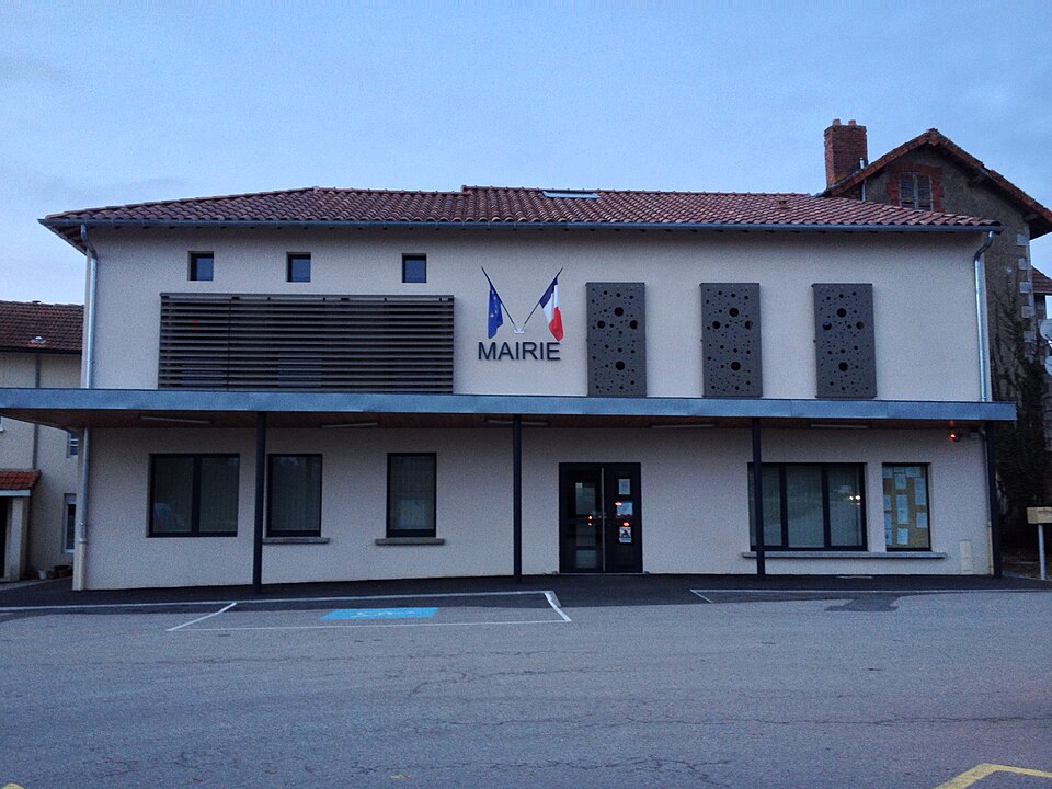 La mairie de Meilhac