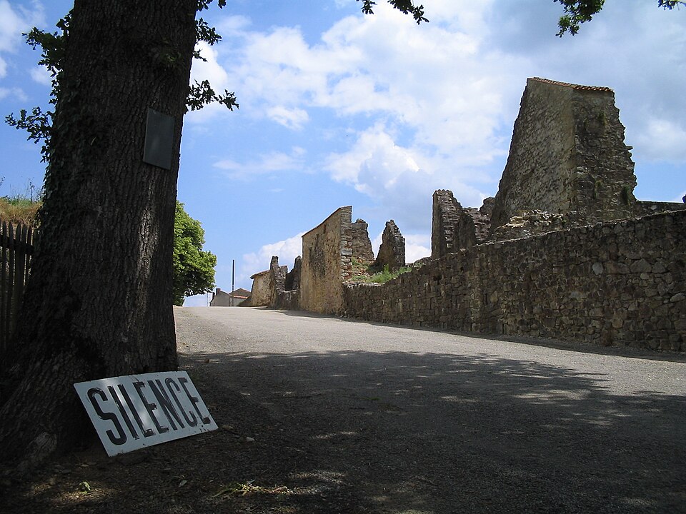 Oradour — sur — Glane — Entrance — 1361