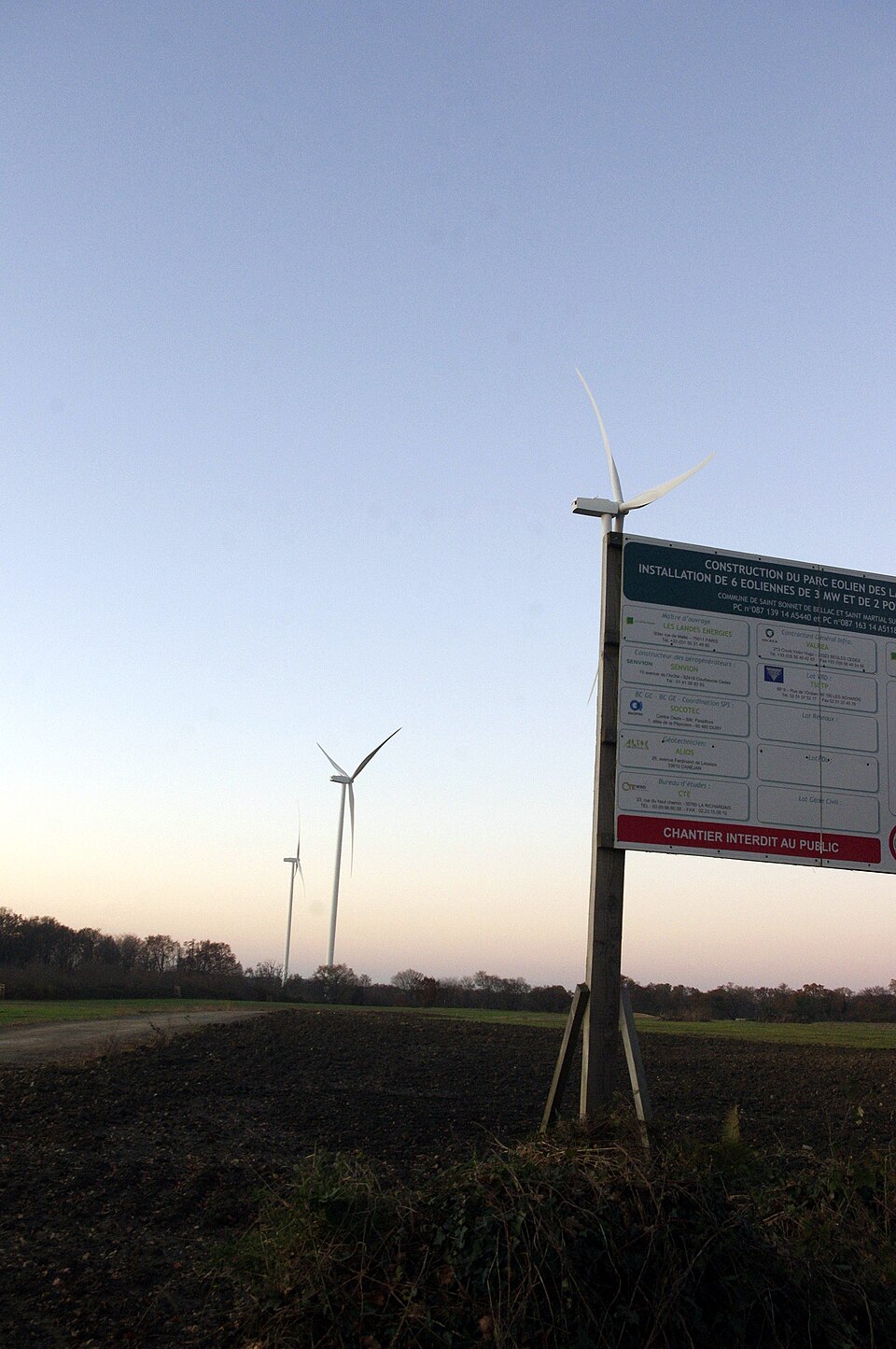 Saint — Bonnet — Bellaac — eolien 30