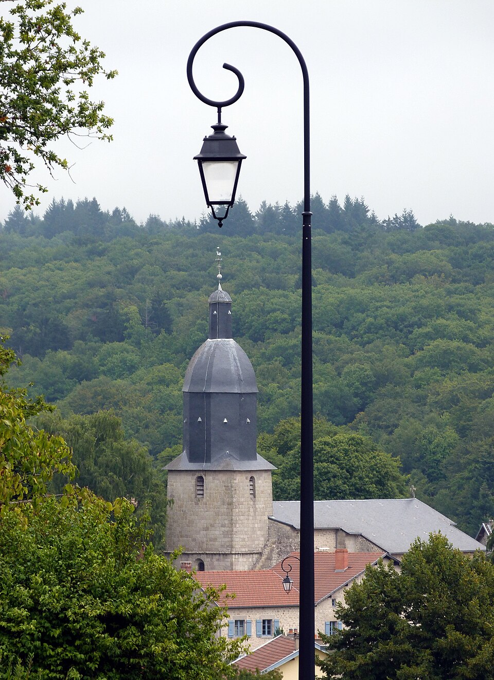 Eglise de Saint — Sylvestre, Haute — Vienne, Limousin, France.