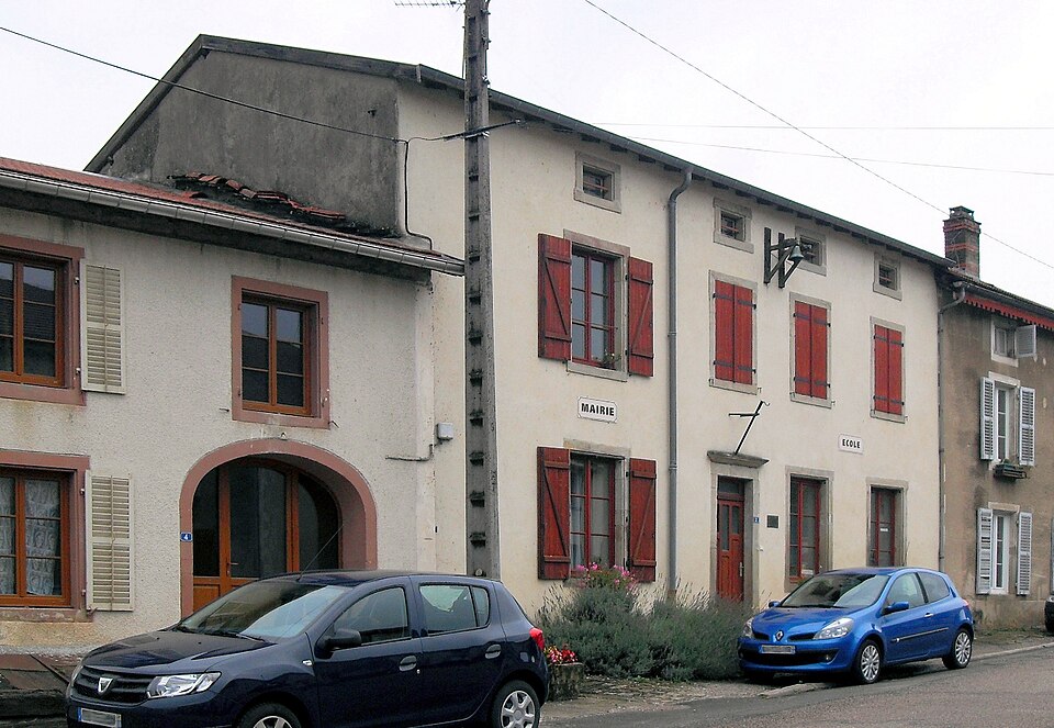 Begnécourt, Mairie — école