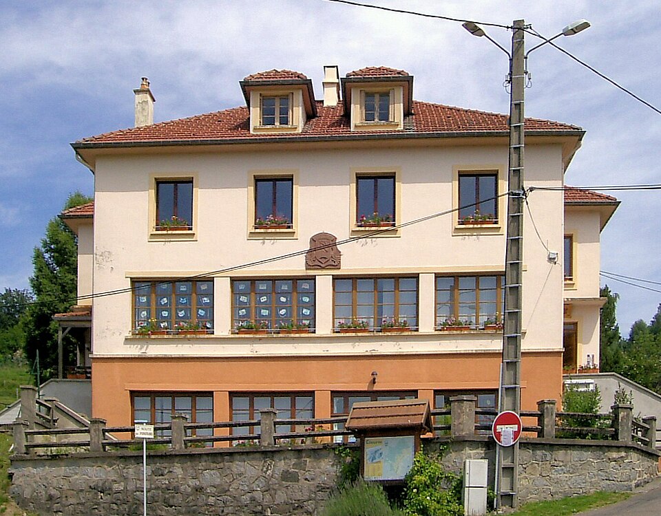 Cleurie, Mairie — école