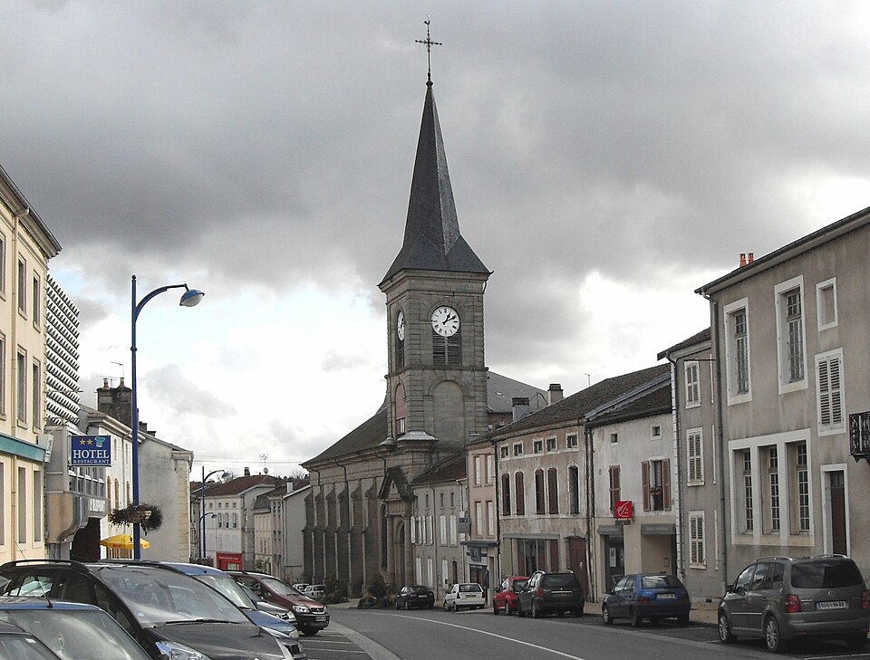 Darney, Eglise Sainte — Marie — Madeleine
