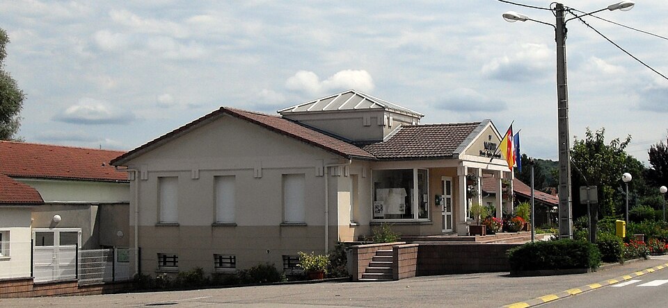 Florémont, Mairie — école
