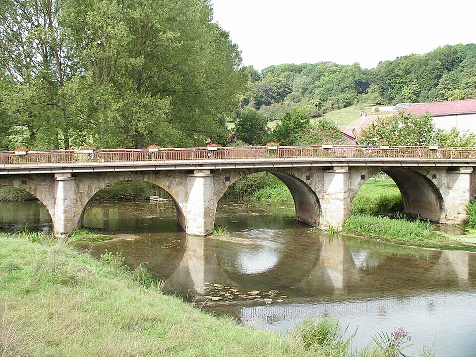 FR — 88 — Pompierre — pont — Mouzon