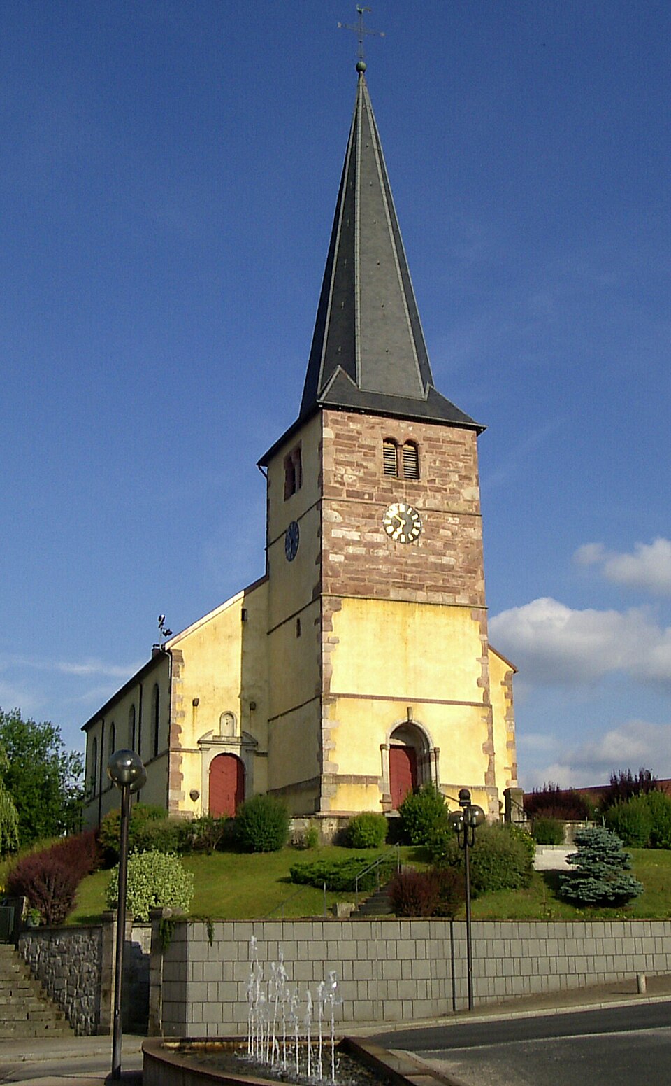 Ramonchamp, Eglise Saint — Remy — et — Saint — Blaise
