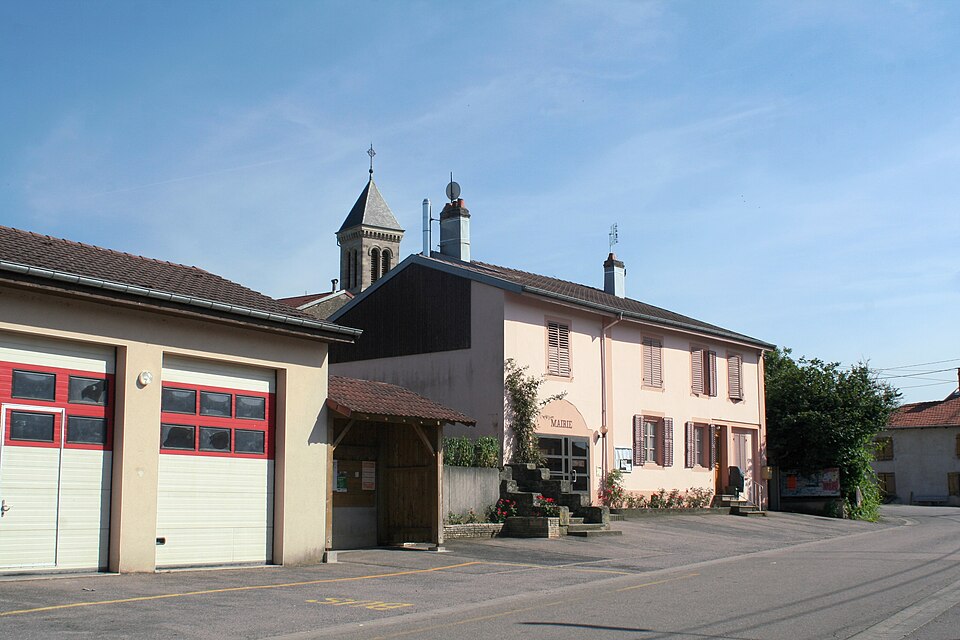 Saint — Gorgon mairie 02