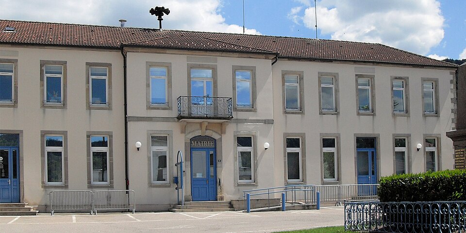 Vecoux, Mairie
