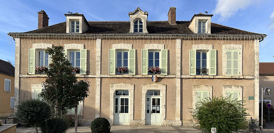 Mairie — Carisey (FR89) — 2022 — 11 — 02 — 1