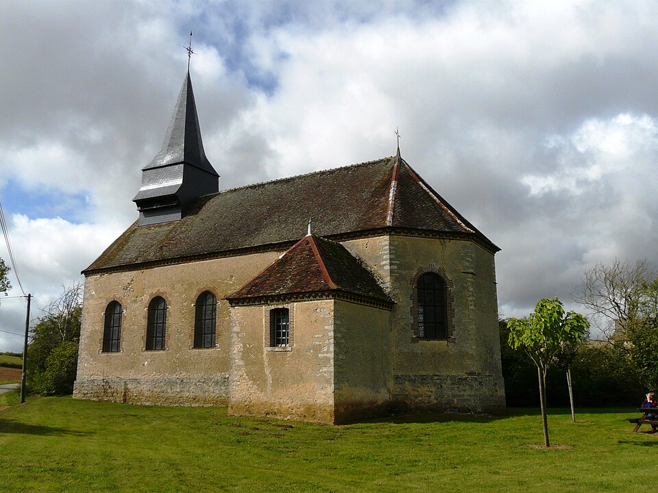L'église Saint — Laurent de Cérilly (Yonne, France)