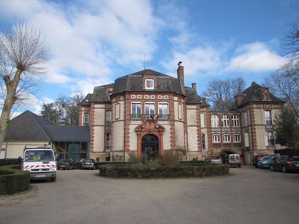 Charny — mairie
