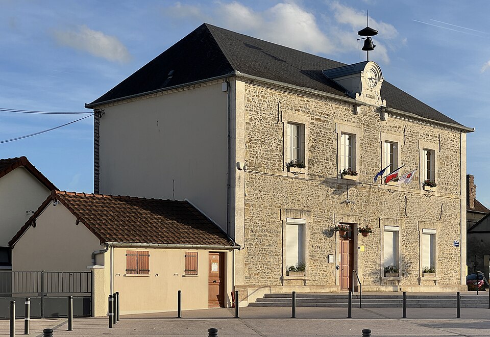 Mairie — Chéu (FR89) — 2022 — 11 — 02 — 4