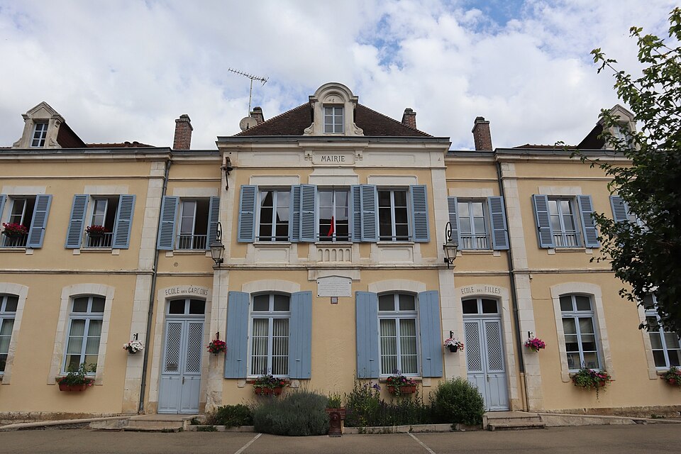 Chitry (89) Mairie