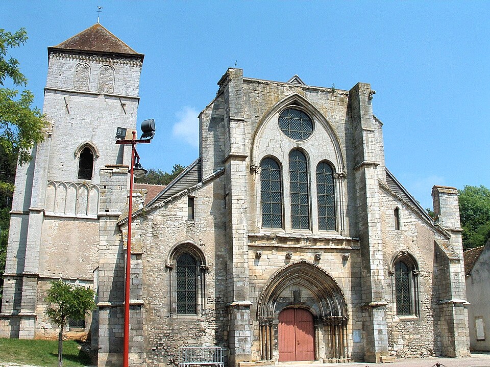 Gy — l'Evêque — Eglise — 2