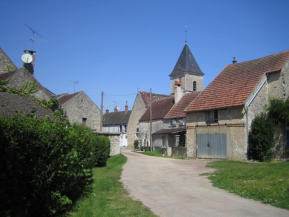 Lucy — village1