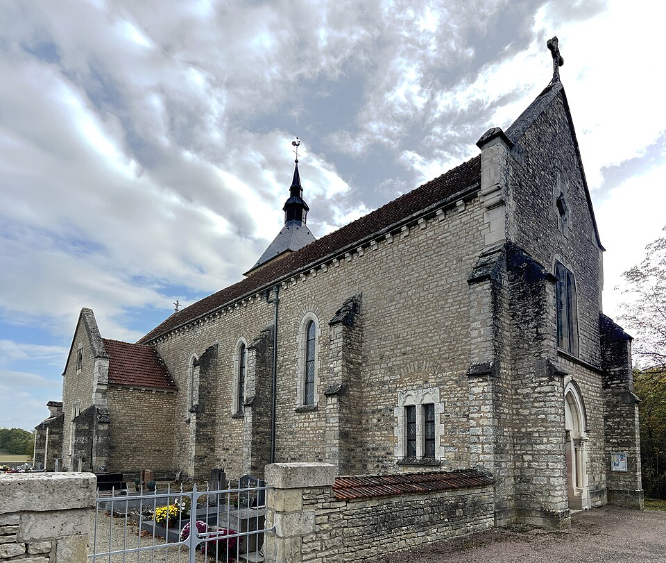 Église Saint Aignan — Moulins — en — Tonnerrois (FR89) — 2022 — 11 — 02 — 2