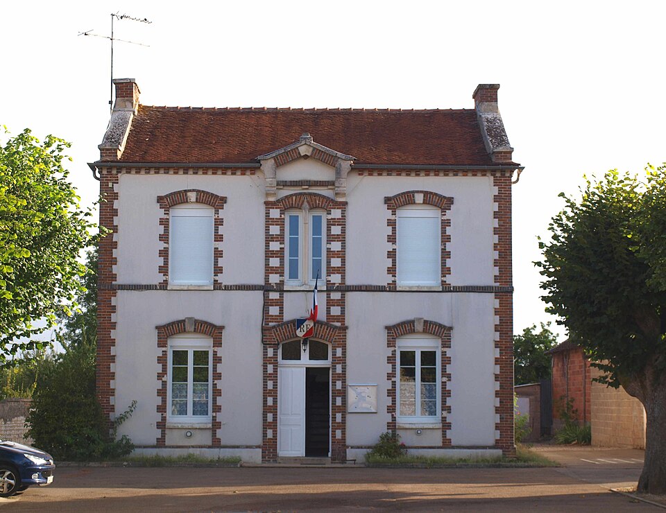 Paroy.Tholon — mairie — 01
