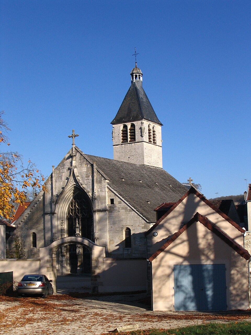 Ravières — Church — 1