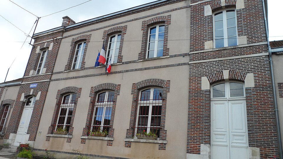 Mairie de Saint — Aubin — sur — Yonne (Yonne) France