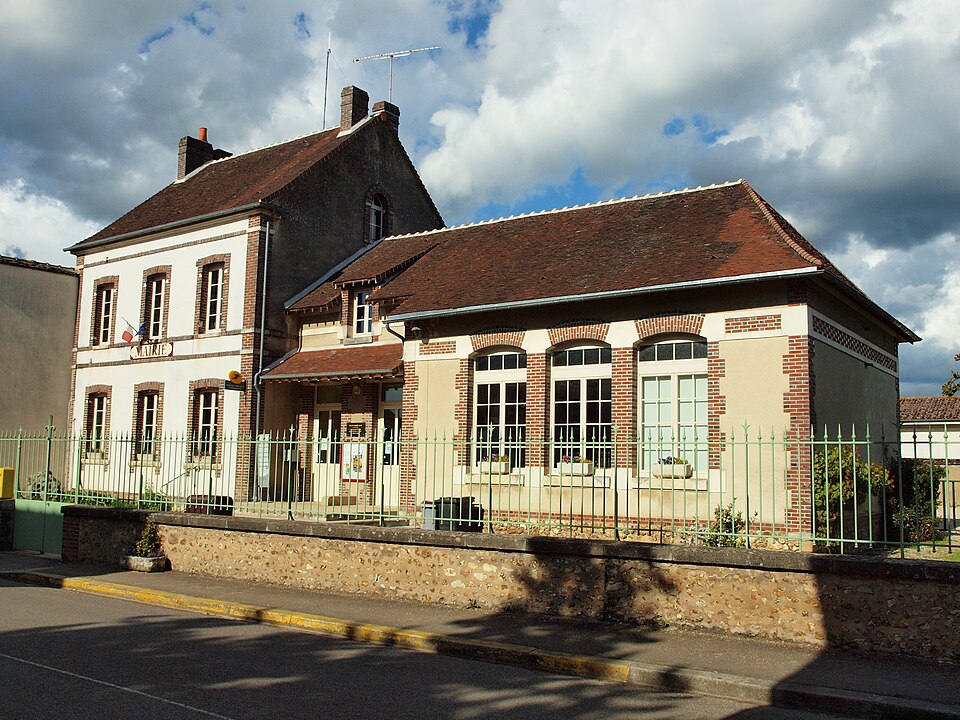 Sépeaux — FR — 89 — mairie — a2
