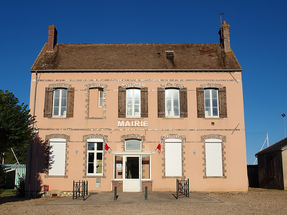 Villeroy — FR — 89 — mairie — 03
