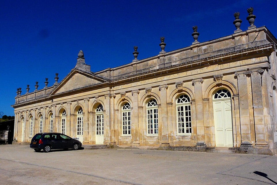 Yrouerre orangerie