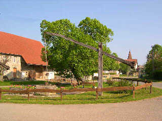 Croix — 90 — village