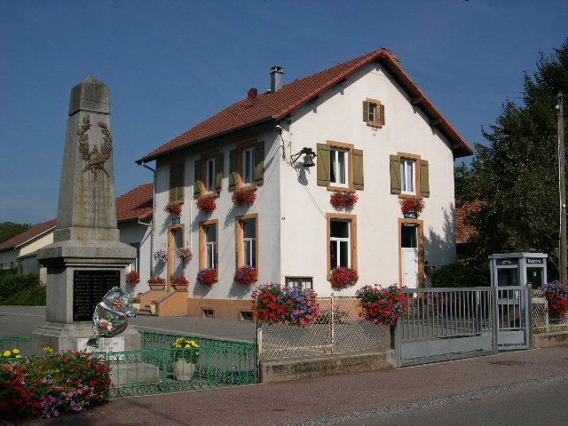 FR — 90 — Lacollonge Mairie