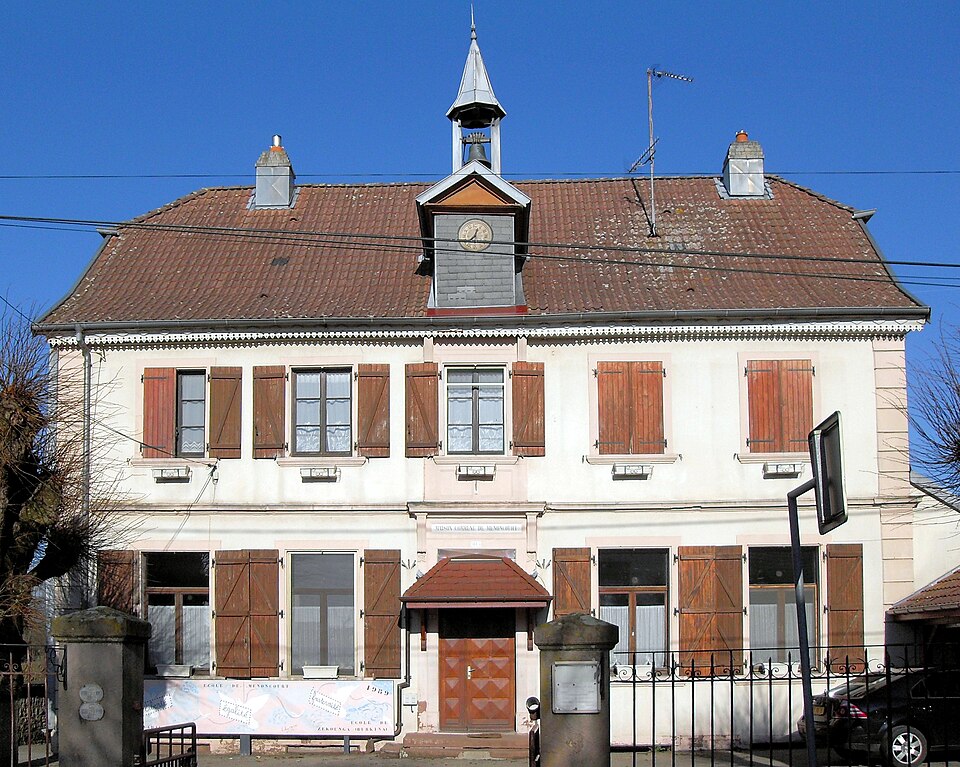 Menoncourt, Mairie