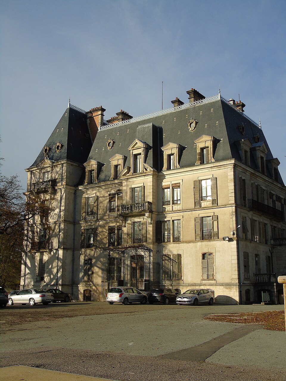 Morvillars Château Armand Viellard 02
