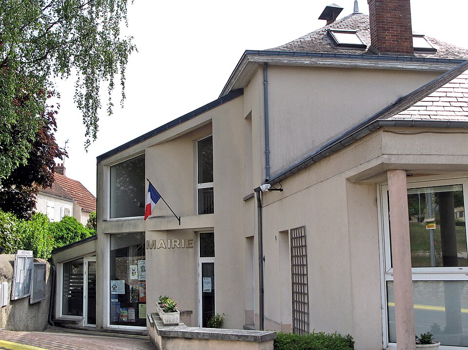 Breux — Jouy (Essonne) mairie 1125