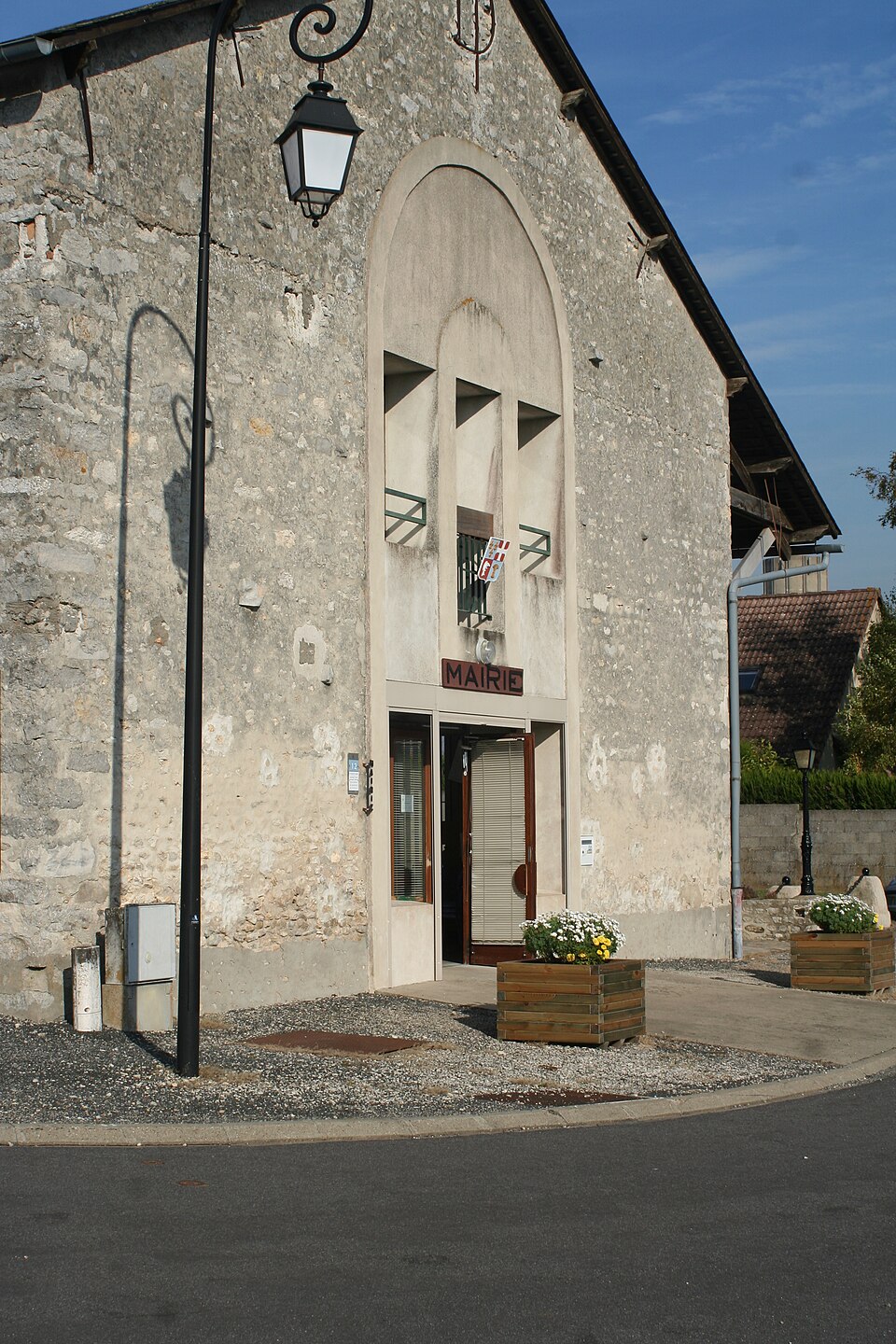 Mairie Chalou — Moulineux