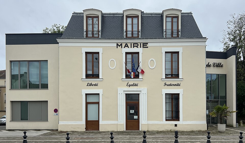 Mairie — Crosne (FR91) — 2024 — 10 — 20 — 1