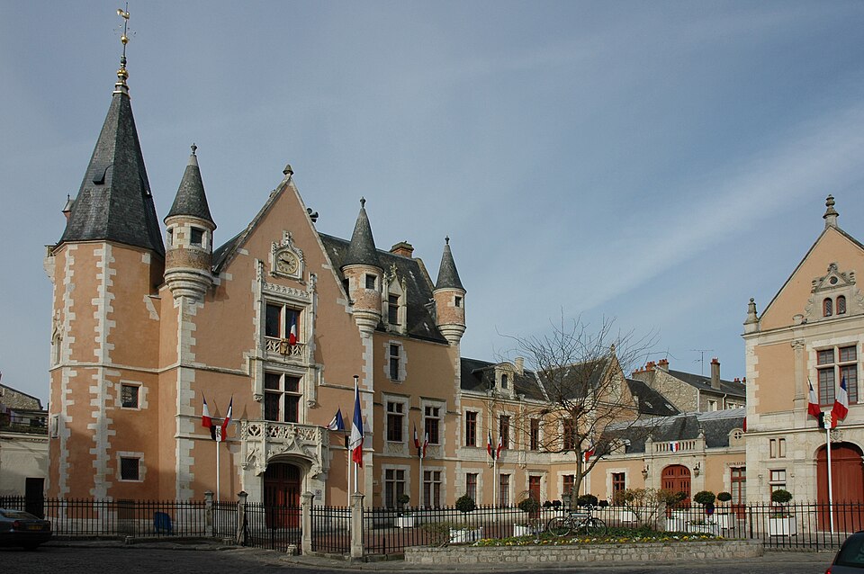 France Essonne Etampes Hotel de Ville 02
